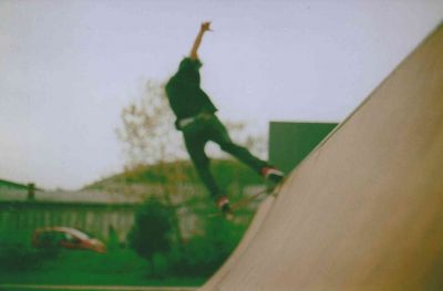 Keywords: skateboard