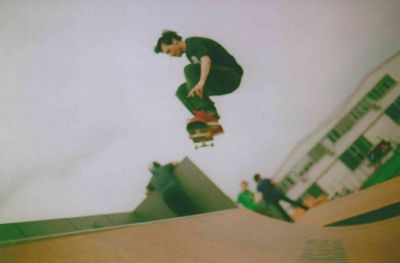 Keywords: skateboard