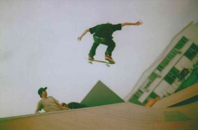 Keywords: skateboard