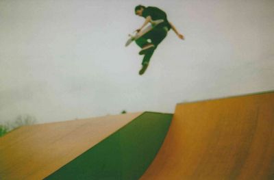 Keywords: skateboard