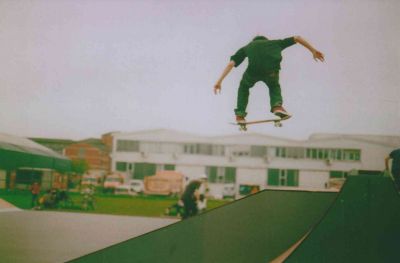 Keywords: skateboard